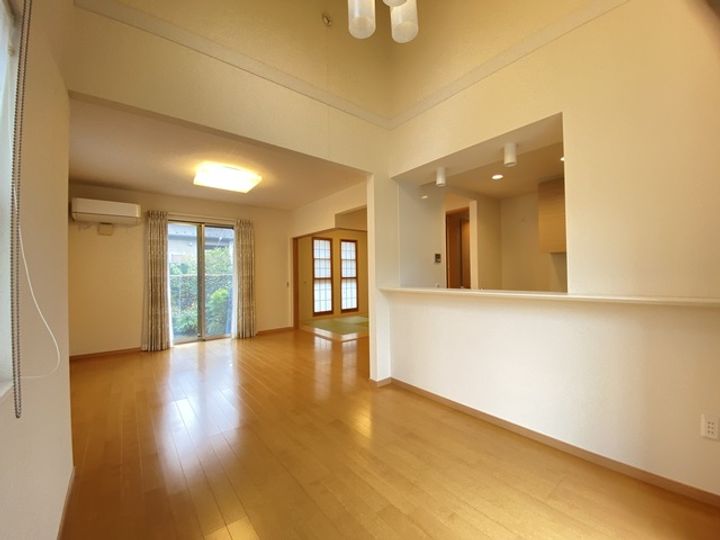 東京都町田市薬師台2(一戸建)の賃貸物件の居間