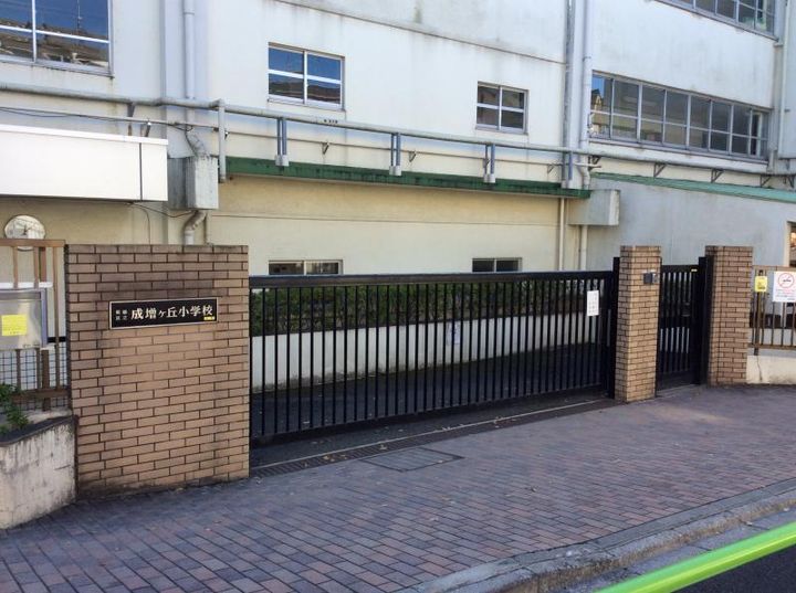 東京都板橋区成増4(マンション)の賃貸物件の周辺