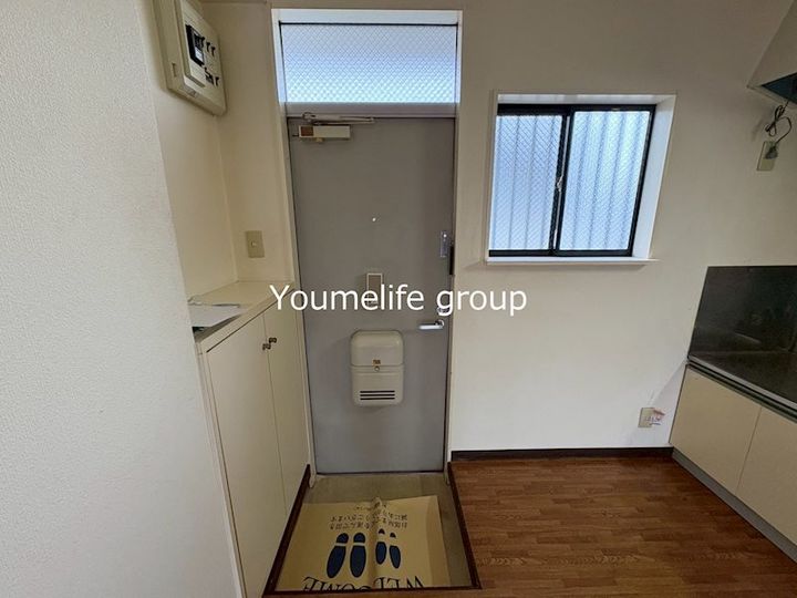 代田ハイツの玄関