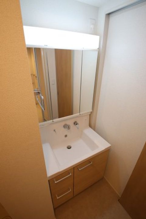 メゾンルミネ若松の内装