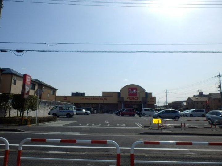 内田荘Aの周辺