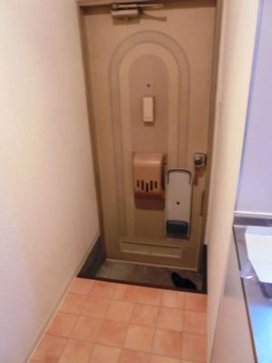 神奈川県川崎市中原区井田杉山町(アパート)の賃貸物件の玄関