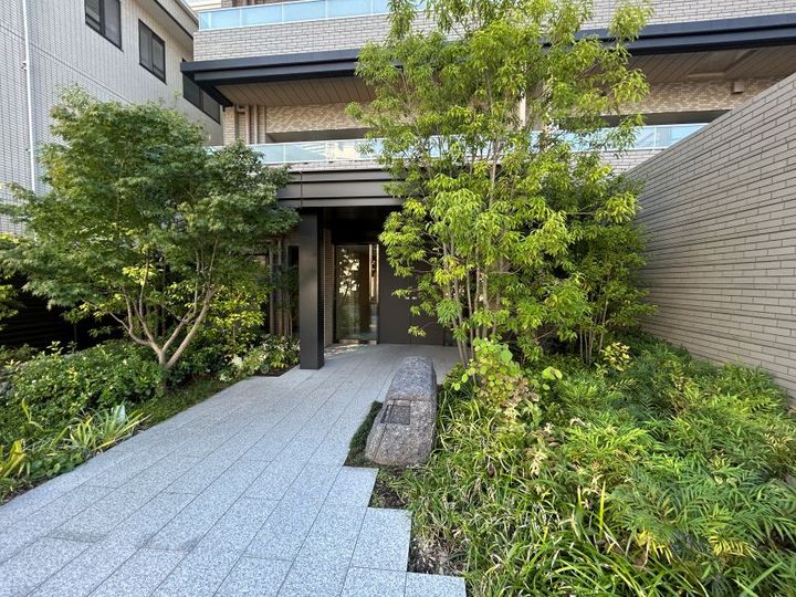 <貸マンション>ジオ高槻天神町の地図