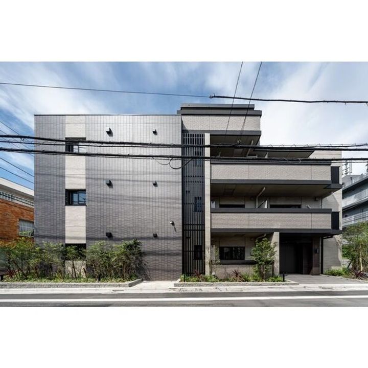 コンポジット新宿柏木の外観