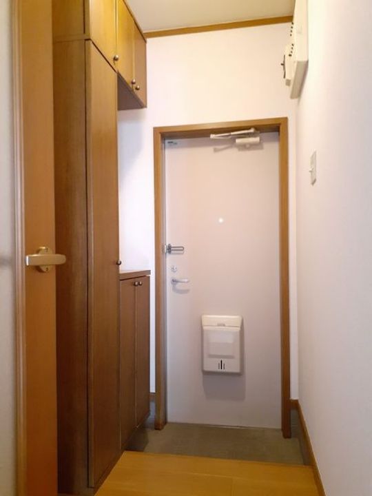 福島県福島市瀬上町字薬師前(アパート)の賃貸物件の玄関