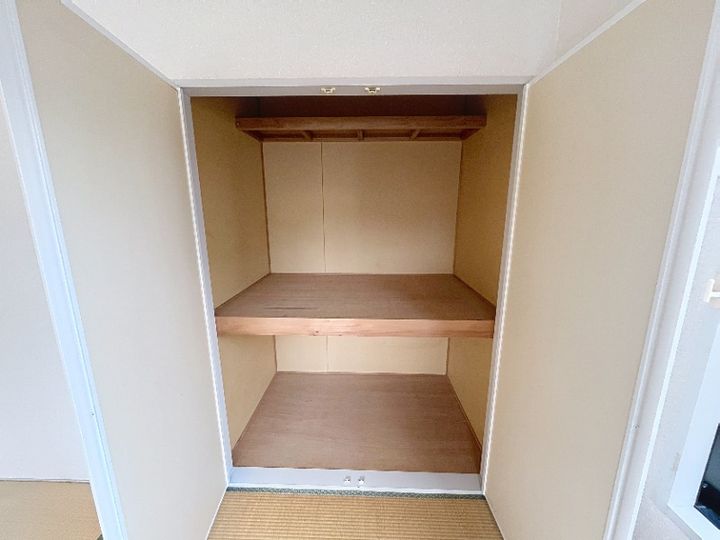 サンシャインハラAの内装