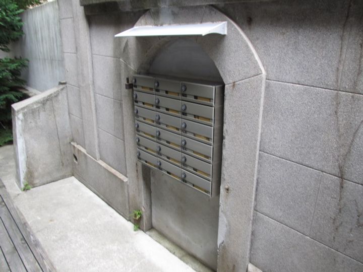 クレセンティア神戸・北野の地図