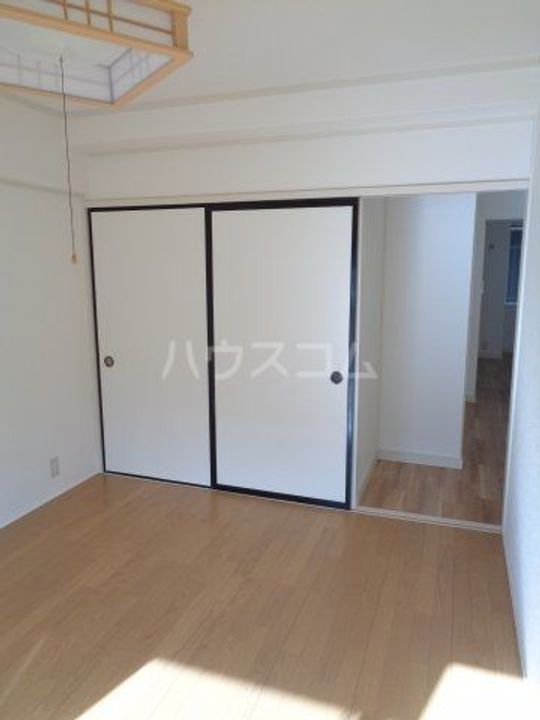 セブンヒルズの内装