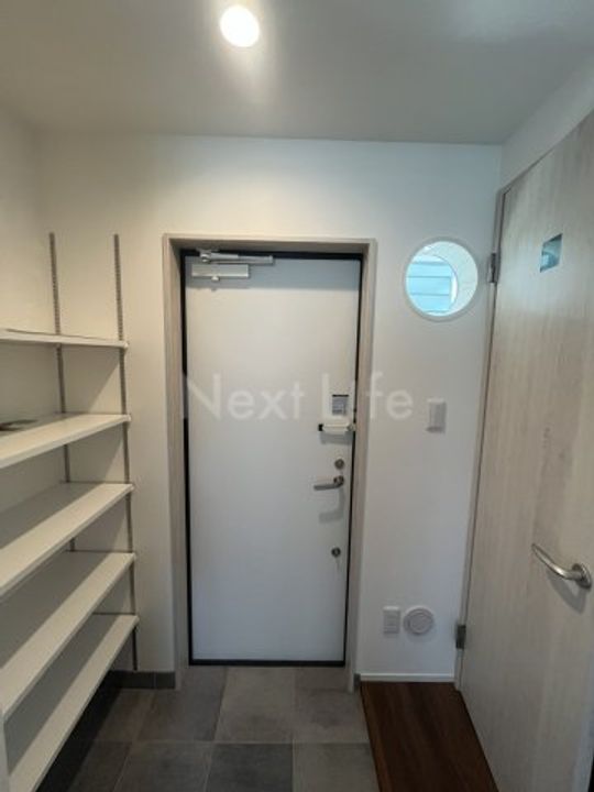 神奈川県横浜市保土ヶ谷区川島町(一戸建)の賃貸物件の玄関