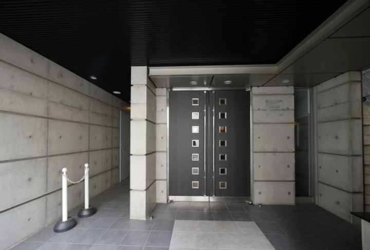 東京都千代田区神田司町2(マンション)の賃貸物件の地図