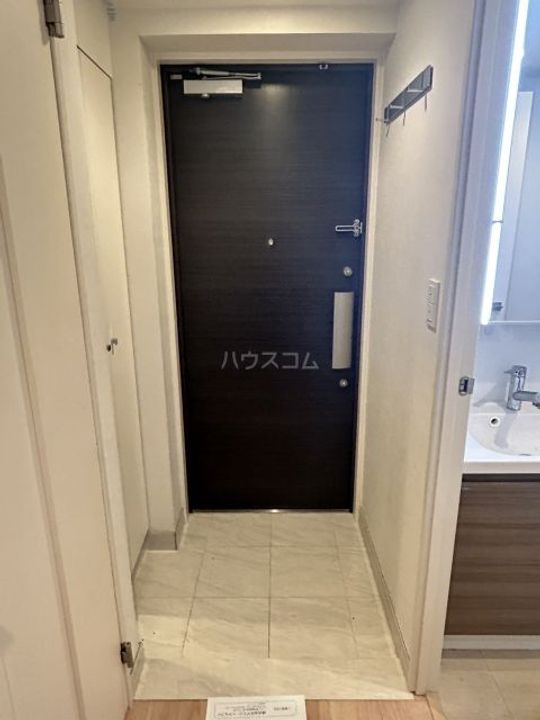 オーパスホームズ武蔵小金井の玄関
