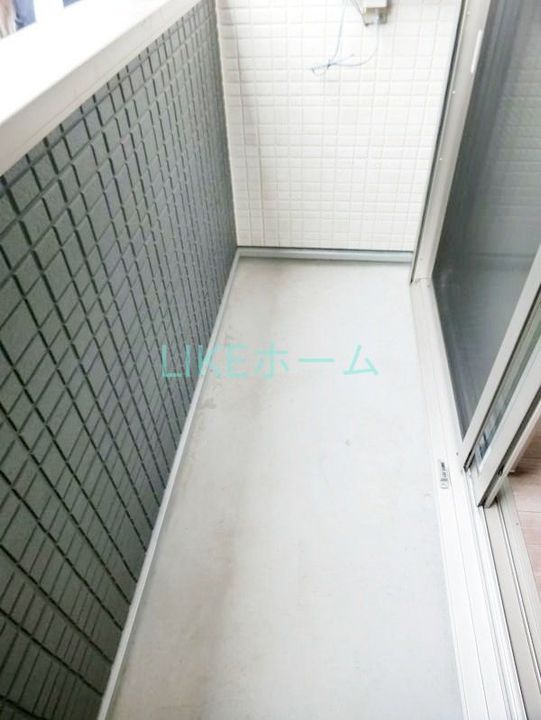 グレアス船橋の内装