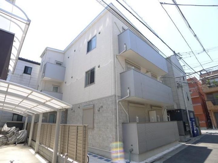 クリスタ北千住の外観