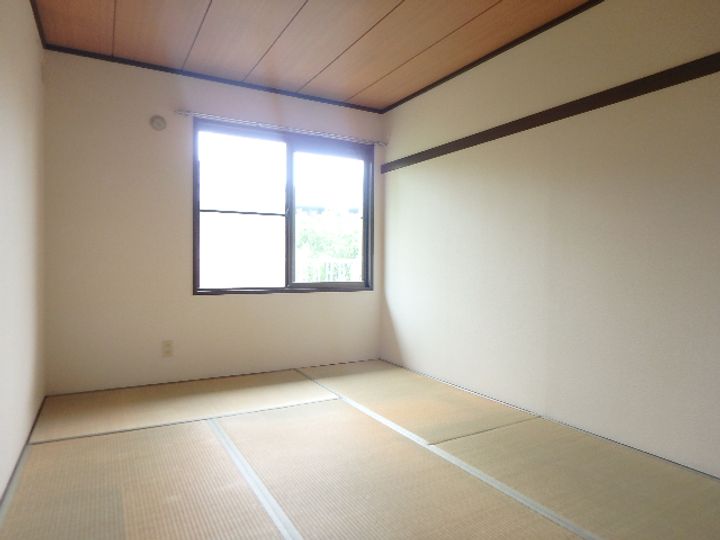 サニーメゾン駒場の内装