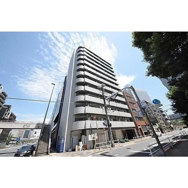 東京都港区芝1(マンション)の賃貸物件の外観