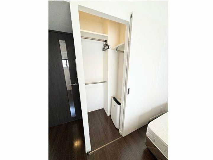 東京都中央区築地7(マンション)の賃貸物件の玄関