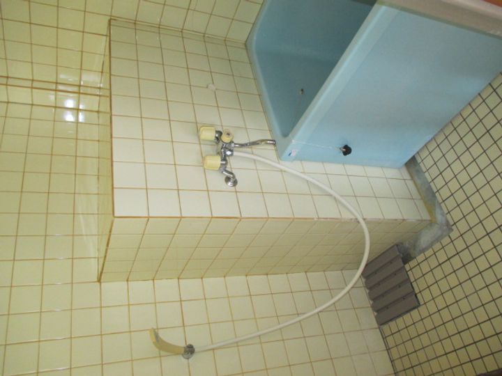 カキハイツの風呂