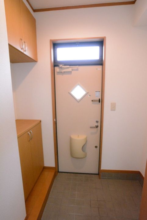 パストラル詫間の玄関