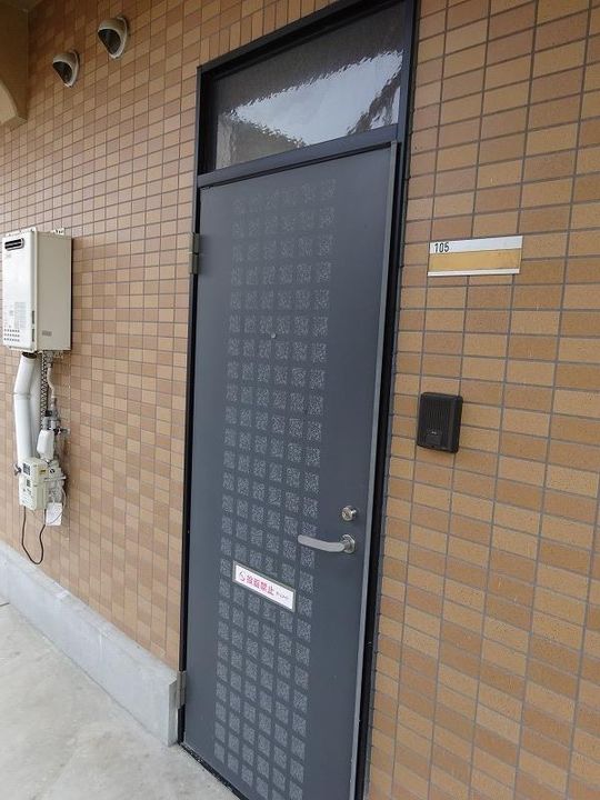 メゾン・ド・946の玄関