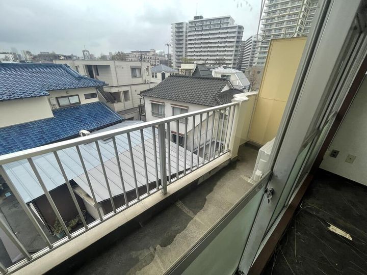 下川サンリバーマンションの内装