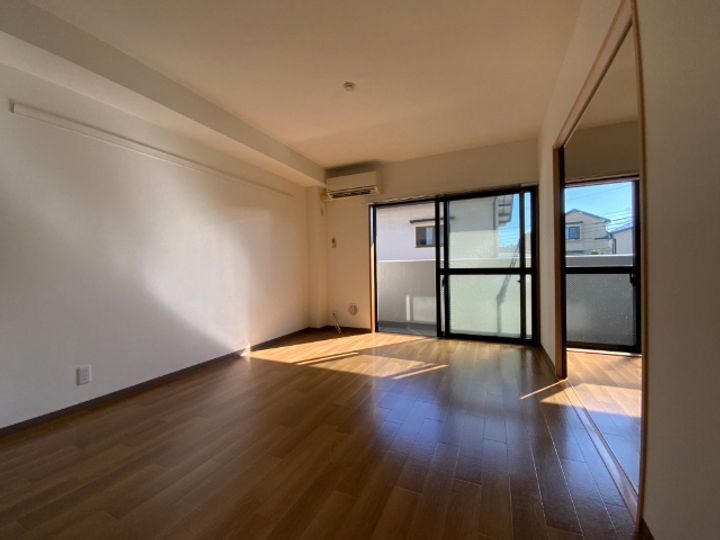 パルステージ・アイの居間