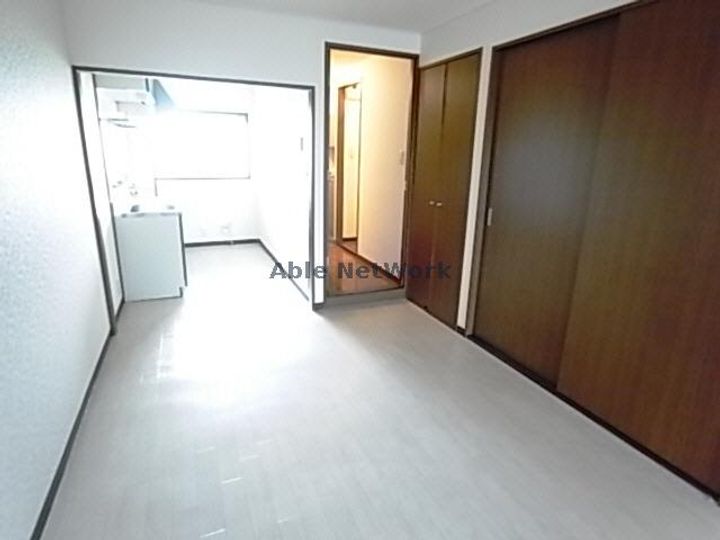 ピュアグランデMIYANISHIの居間