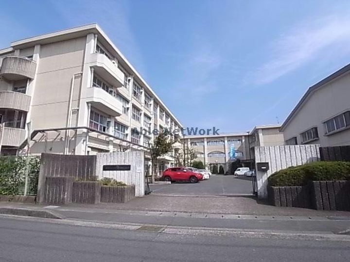 ピュアグランデMIYANISHIの周辺