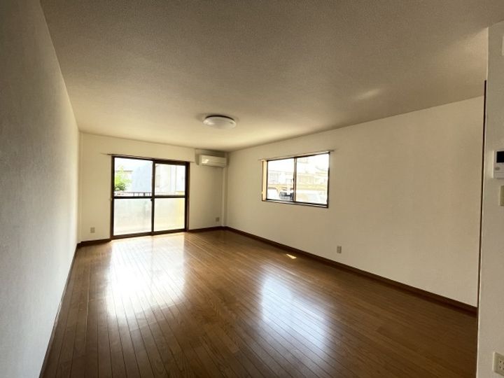 ベルドミール1番館の居間