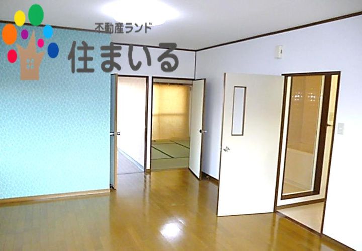 愛知県東海市加木屋町西御門の賃貸アパートの内装