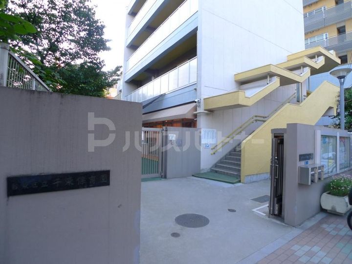 リテラス上野入谷の周辺