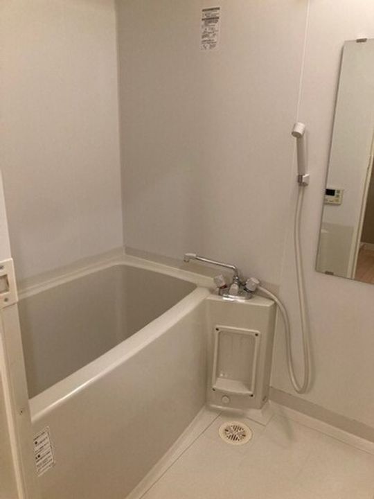 ヴィアーレ新寺の風呂