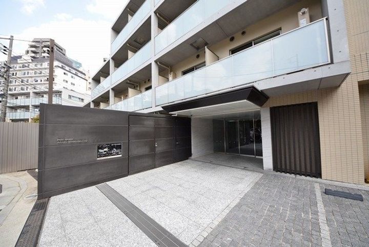 ディームス麻布狸穴町の地図