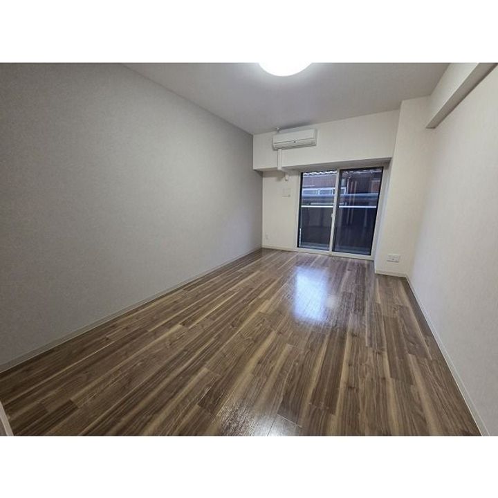 新潟県新潟市中央区笹口1(マンション)の賃貸物件の居間