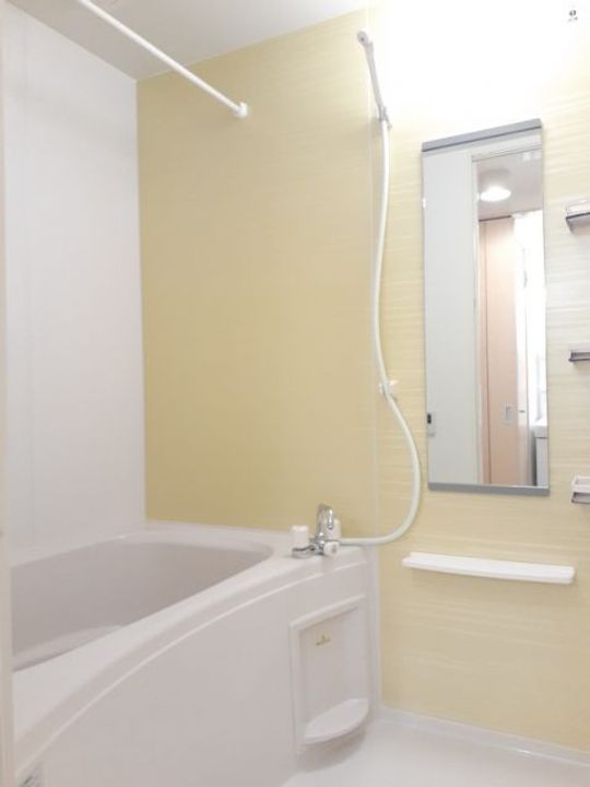 ラフレシールメゾンK IIの風呂