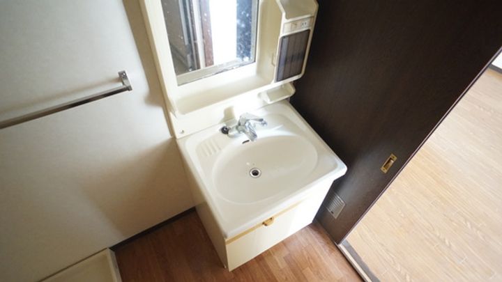 第三宮脇笹川ハイツBの内装