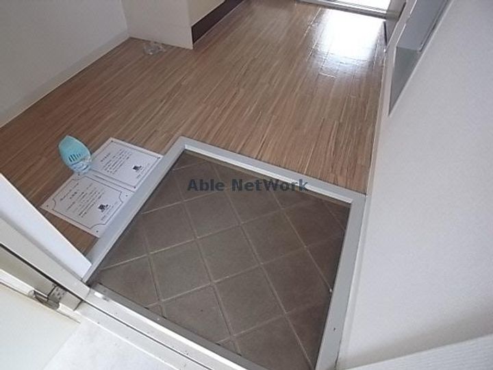 岐阜県岐阜市折立(アパート)の賃貸物件の玄関