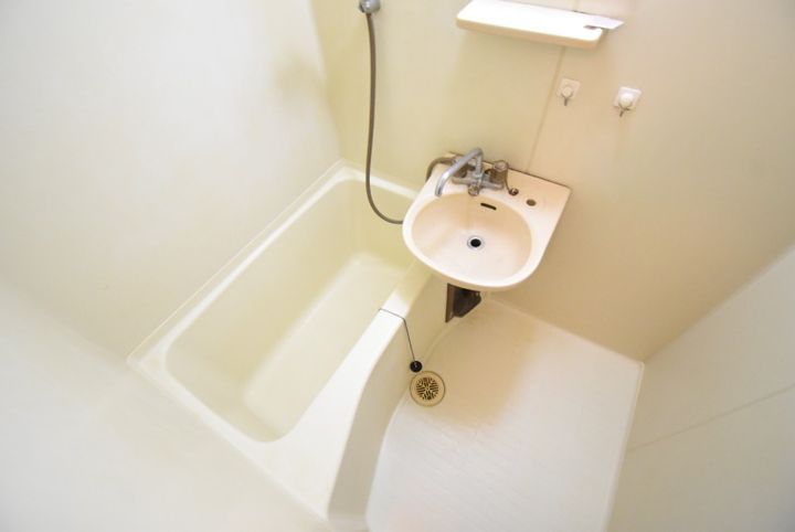 ウエストガーデンヒル B棟の風呂