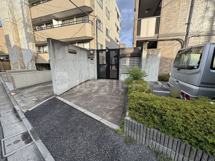 エコステージ王子神谷の地図