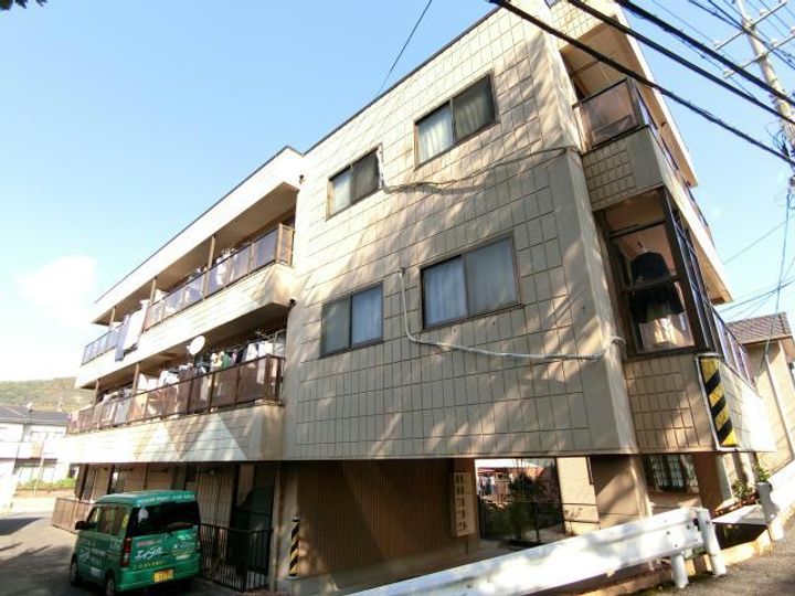 山口県岩国市錦見8(アパート)の賃貸物件の外観