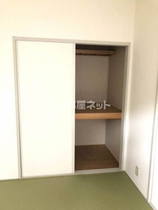 グラナーテUの内装