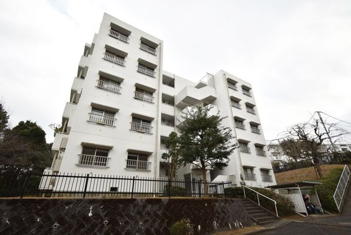 UR小山田桜台の外観