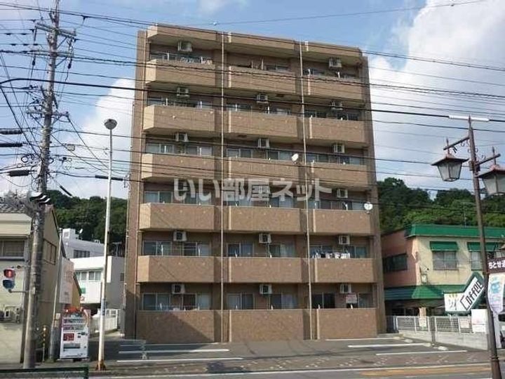 カルフール千歳の外観