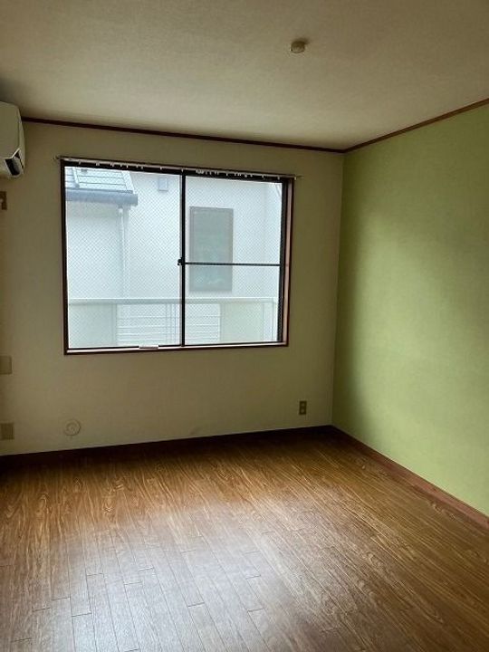 グリーン山王の居間