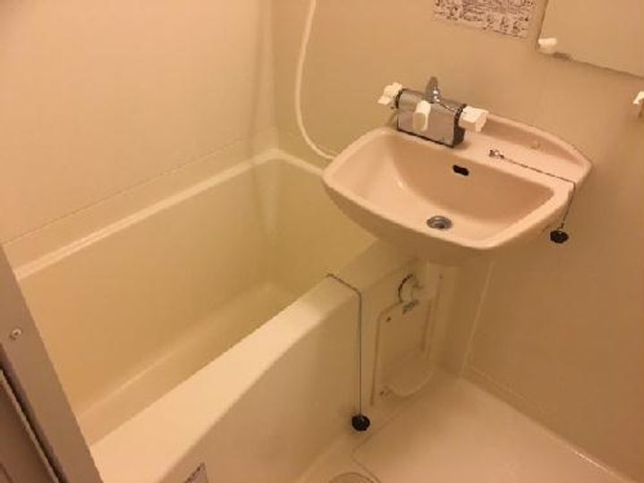 レオパレスエルハーベンの風呂