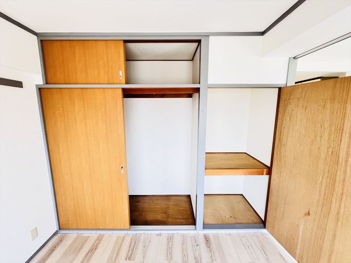 スズキマンションの内装