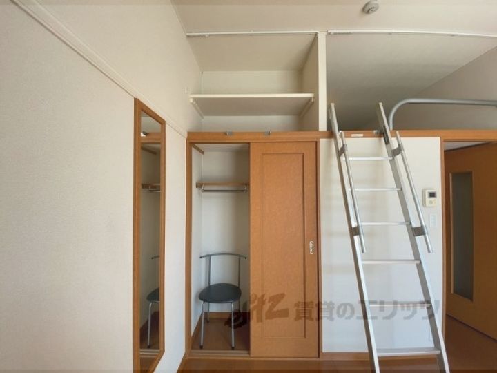 レオパレスアビデ松原町の内装