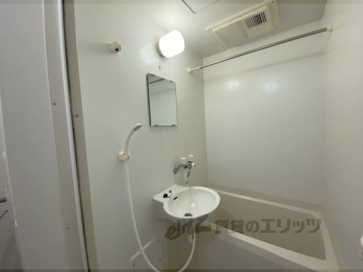 レオパレスアビデ松原町の内装