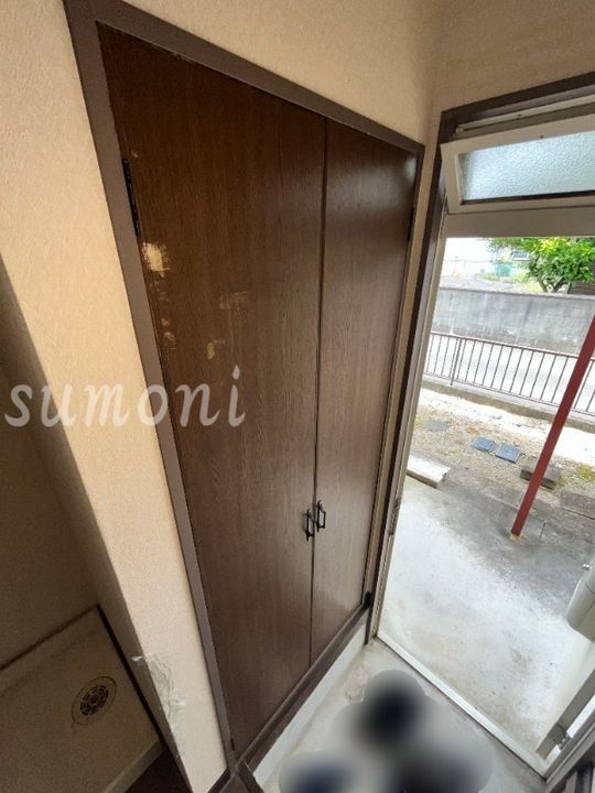 カーサリバティの玄関