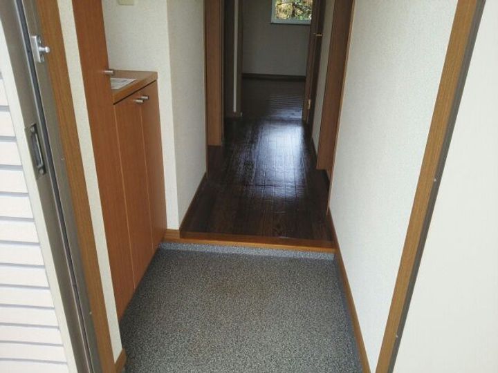 ルミエールの玄関