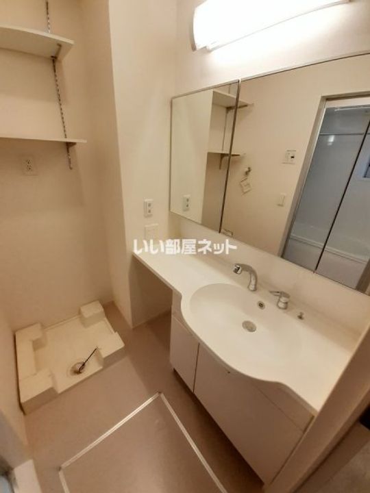 ゾナ ディ ウエストの内装